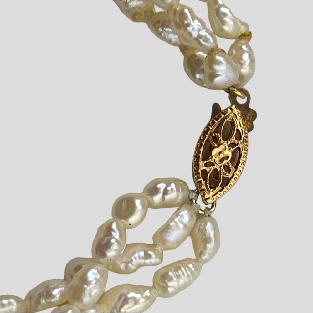 Vintage 3 Strand Baroque Pearl 14K Gold Bracelet 7.5" - Picture 3 of 5
